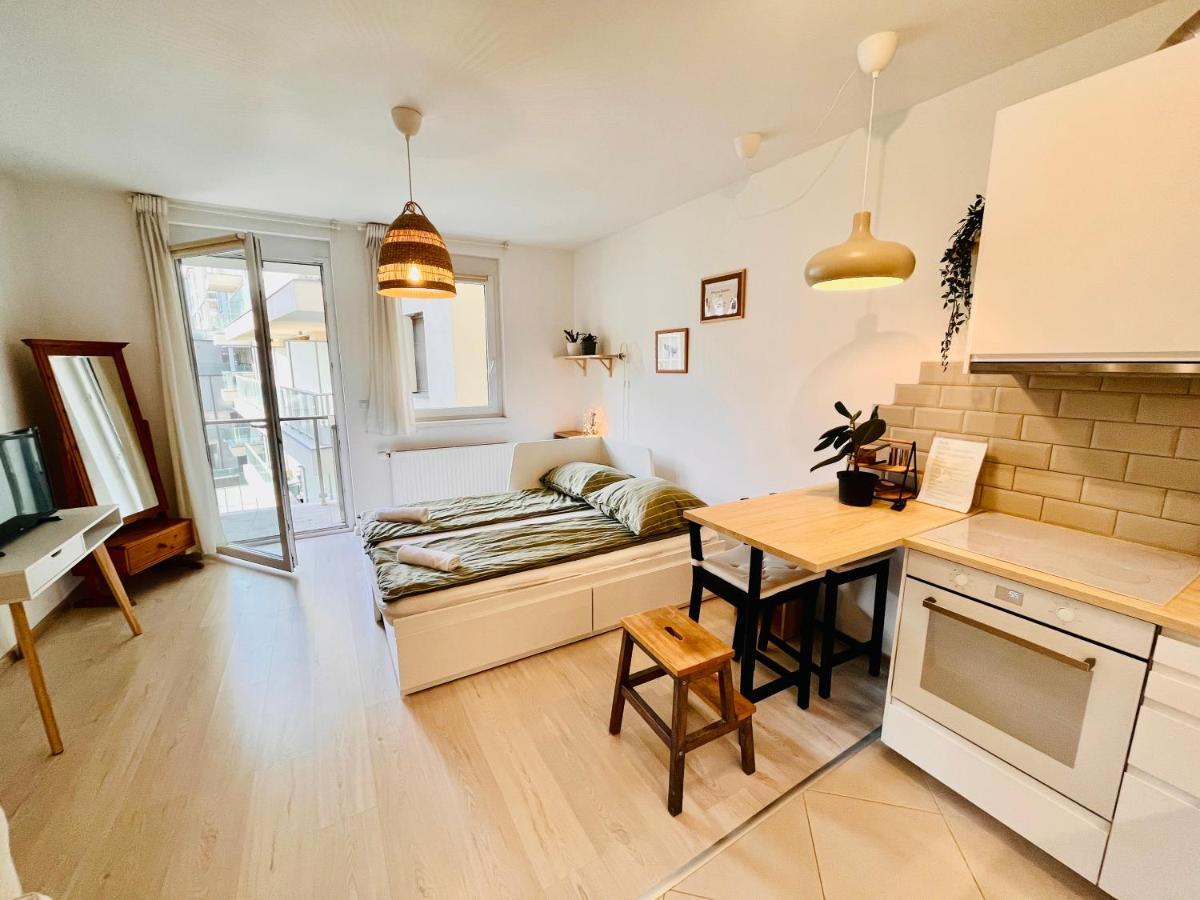 Marina Garden Apartment Budapest Ngoại thất bức ảnh